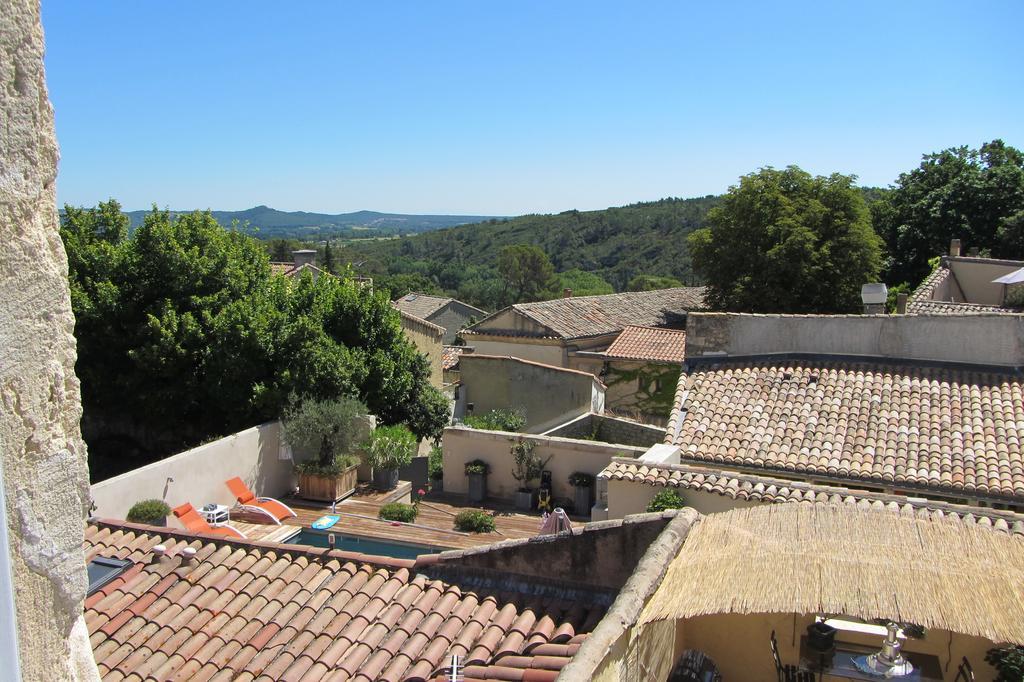 Au Gre Du Voyage Apartment Uzes Exterior photo